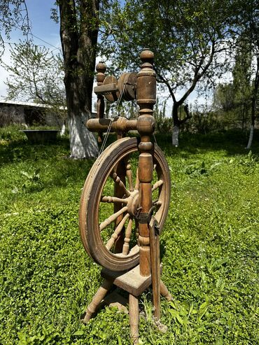 старинные часы деревянные: Прялка деревянная старинная хорошем состоянии