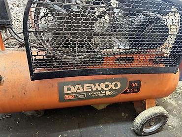 tarsofka boya: Daewoo hava kompressoru Model: DAC90B - Qəbuledici həcmi: 90 litr - — 1