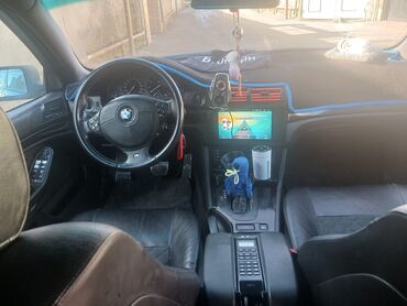 BMW: BMW 5 series: 0.6 l | 1998 il Sedan — 4