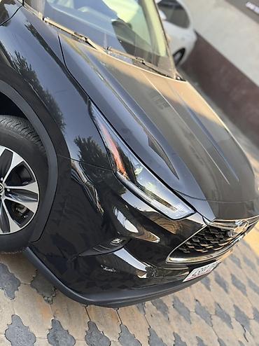 тайота бокси: Toyota Highlander: 2021 г., 2.5 л, Автомат, Гибрид, Кроссовер — 2