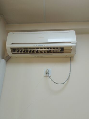 Kondisioner Beko, İşlənmiş, 50-60 kv. m, Daxili blok, Kredit yoxdur, Ödənişli quraşdırma