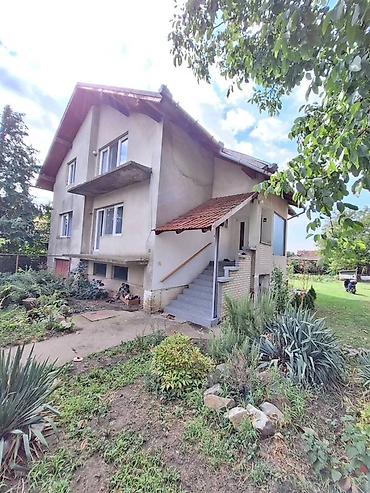 Kuće na prodaju: Subotica – Novi Žednik, prodaje se velika porodična kuća na tri etaže — 3