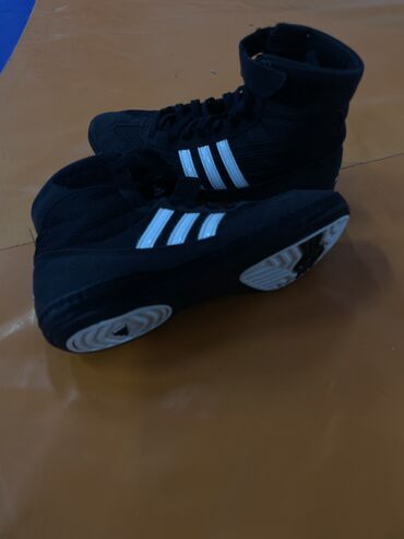 disaar шампунь краска как пользоваться: Мужские кроссовки, 37, Adidas, Б/у, цвет - Черный, Самовывоз