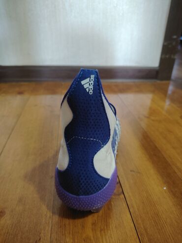 Butslar: Butslar Adidas, Ölçü: 40, Yeni — 9