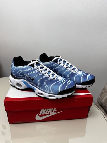 Personal Items: Nike, 43, color - Blue