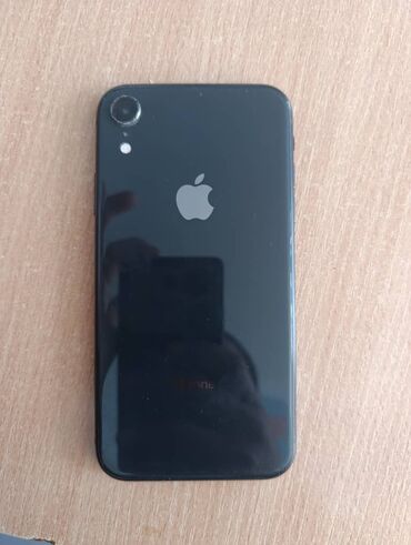 Apple iPhone: IPhone Xr, Б/у, 128 ГБ, Black Titanium, Зарядное устройство, 87 %