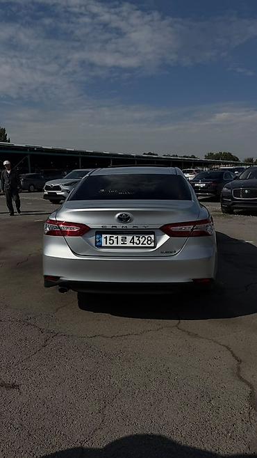 Toyota: Toyota Camry: 2020 г., 2.5 л, Вариатор, Гибрид, Седан — 4