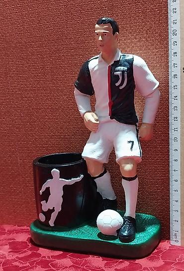Корзины для ручек: Ronaldo fiqur qələmqabı Juventus 7 nömrə Dizayn: Juventus formasında 7 — 7