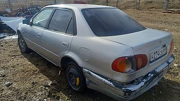 Toyota: Toyota : 1998 г., Бензин — 8
