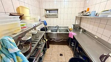 ресторанов: Продам! Коммерческое помещение 141м2, 1-эт, 340т.$ Первая линия — 10