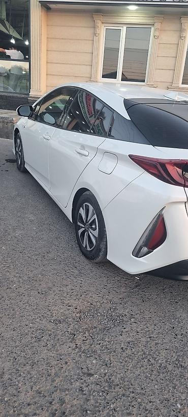 помпа на приус: Toyota Prius: 2016 г., Гибрид, Лифтбек — 6