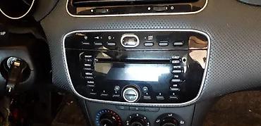 dobro tuning: RADIO CD DABRICKI FIAT EVO | Fiat Punto Evo fabricki radio u — 1
