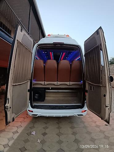10 40 motosiklet yağı: Mercedes-Benz Sprinter: 2.7 l | 2012 il Mikroavtobus — 5