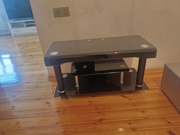 подставка под телевизор lg: Televizor Altlığı Yaxşı vəziyyətdədir
