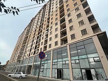 3 otaqlı, Yeni tikili, 148 kv. m