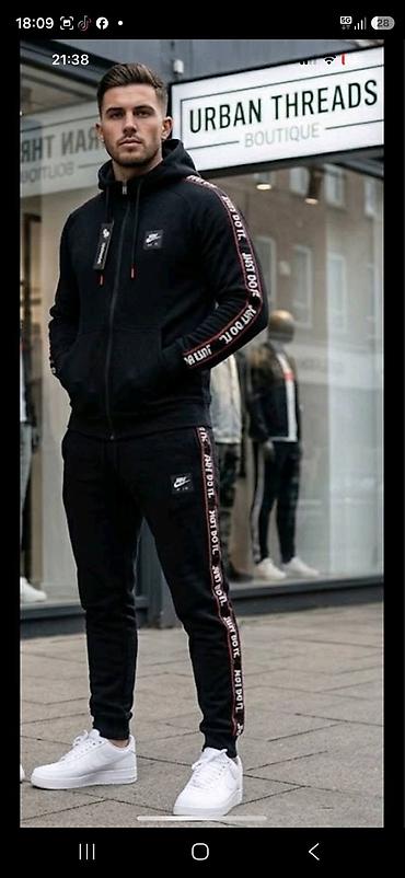 new york vranje: Muške trenerke 
S m l xl 2xl 
4999 din — 1