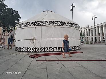 Арада юрта. ареда юрта. аренда юрта. аренда юрта. стол, с полом