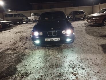 вкуб авто: BMW 5 series: 1989 г., 2.8 л, Механика, Бензин, Седан