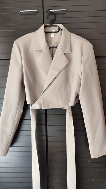 Kostimi: M, Poliester, Jednobojni, bоја - Siva na lalafo.rs — 6 Kostimi: M, Poliester, Jednobojni, bоја - Siva — 6