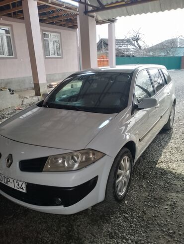 ilkin odenis 1500 azn avtomobil 2017: Renault Megane: 1.5 l | 2008 il