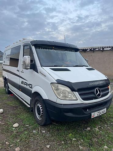 Коммерческий транспорт: Легкий грузовик, Mercedes-Benz, Новый — 1
