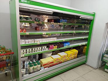 2.3 kompressor: Mağaza üçün açıq tip soyuducu vitrin - Brend: JVI (üst paneldə loqo — 1