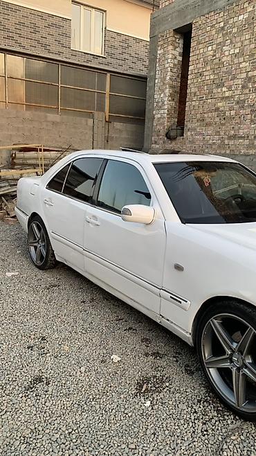 m5 e60: Mercedes-Benz E-Class: 1995 г., 2.3 л, Механика, Бензин, Седан — 5