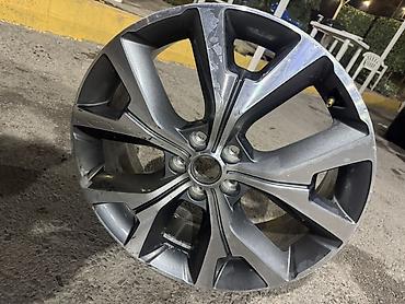 Диски: Продаю диски на Hyundai Palisade в оригинале Литой диск — 6