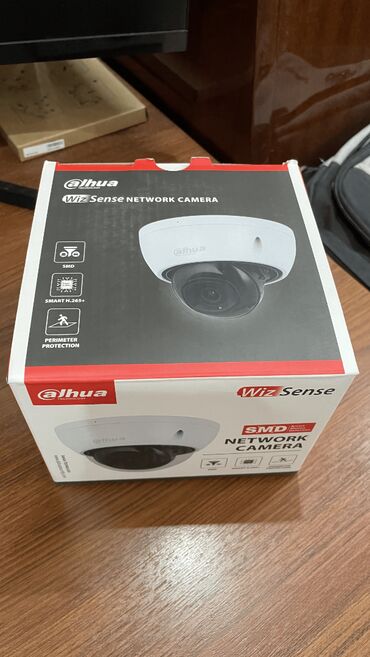 ip camera: Dahua WizSense Network Camera (DH-IPC-HDBW2441E-S (with audio; səsli)