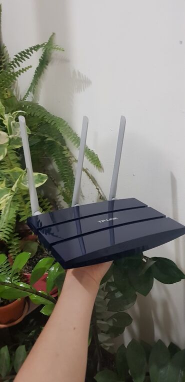 3 4g wi fi router: Роутер TP-LINK WR-1043ND. б/у Источник питания: 12 ватт постоянного