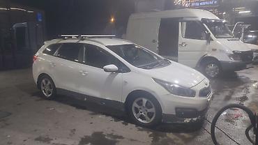 киа 3: Kia Ceed: 2017 г., 1.6 л, Автомат, Бензин, Универсал — 4