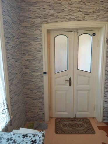 Uzunmüddətli kirayə evlər: 27 kv. m, 2 otaqlı -da lalafo.az — 11 Uzunmüddətli kirayə evlər: 27 kv. m, 2 otaqlı — 11