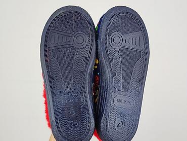 buty ecco klapki: Kapcie 25, Używany — 4