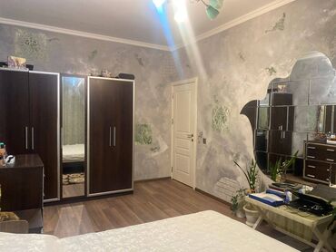 Köhnə tikili: Bakı, 4 otaqlı, Köhnə tikili, 100 kv. m — 4