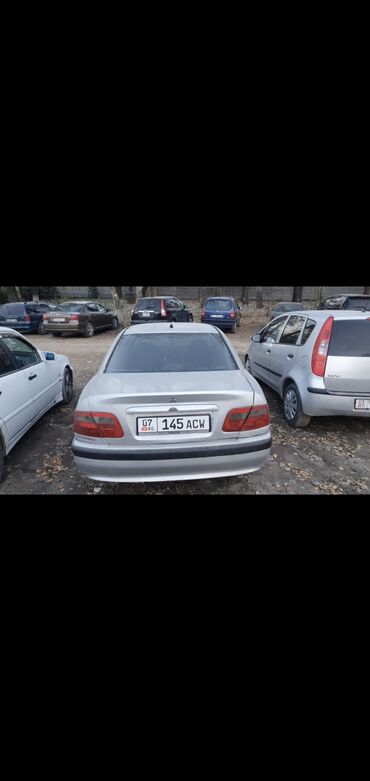 задний мос москвич: Mitsubishi Carisma: 2002 г., 1.6 л, Механика, Бензин