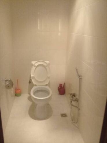 Uzunmüddətli kirayə mənzillər: Bineqedi rayonu 9-cu mikrarayonda 16 mertebeli binanın 14-cu — 3