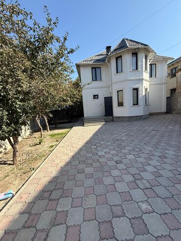 дом с ремонтом: Дом, 200 м², 5 комнат, Агентство недвижимости, Евроремонт