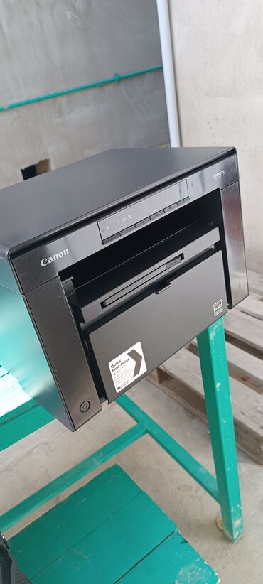 printer satilir: Tam islek vezyetdedi tecili satilir.vatcap aktivdi