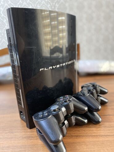 playstation controller: Продаю PlayStation 3 Fat в отличном состоянии: Цена: 7000 сом