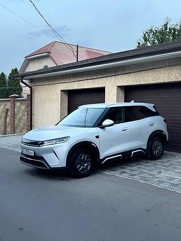 BYD: BYD Yuan Up: 2025 г., Электромобиль — 3