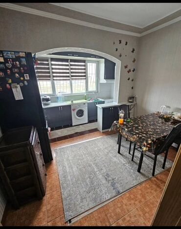 квартиры кок жаре: 2 комнаты, 68 м², 106 серия улучшенная, 1 этаж, Косметический ремонт