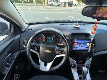 Chevrolet: Chevrolet Cruze: 1.4 l | 2014 il 250000 km Sedan