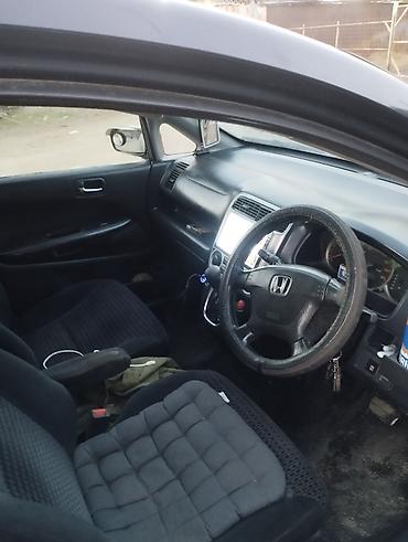 e 55 amg: Honda Stream: 2002 г., 2 л, Автомат, Газ, Минивэн — 4
