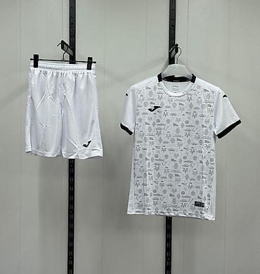 Спортивная форма: Футбольная форма комплектом - Состав комплекта: футболка + шорты (на — 12