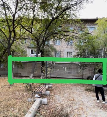 Офисы: Продаю Офис 340 м², С ремонтом, Без мебели, Многоэтажное здание, 1 этаж