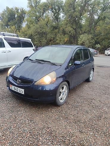 Honda Jazz: 2002 г., 1.3 л, Вариатор, Бензин, Хэтчбэк