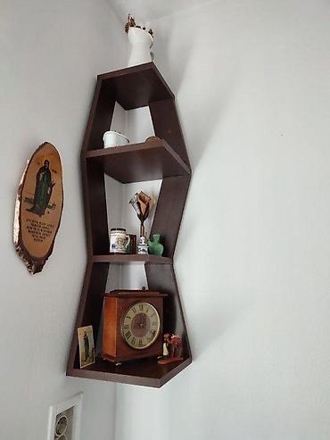 ormari jysk: Polica 18 📌 Materijal i dimenzije: Izrađena od univera debljine 18mm — 2