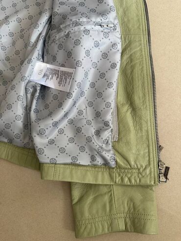 Ostale jakne, kaputi, prsluci: THOM NOVA KOŽNA JAKNA Nova jakna od jagnjeće kože, samo skinuta na lalafo.rs — 12 Ostale jakne, kaputi, prsluci: THOM NOVA KOŽNA JAKNA Nova jakna od jagnjeće kože, samo skinuta — 12