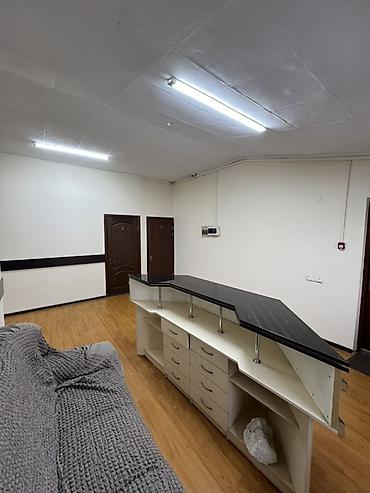 Продажа офисов: Продажа офисов 237 м², С ремонтом, С мебелью, Без мебели, Административное здание, 5 этаж — 15