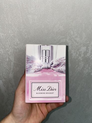 Парфюмерия: Miss Dior 100ml Original Dubai😍